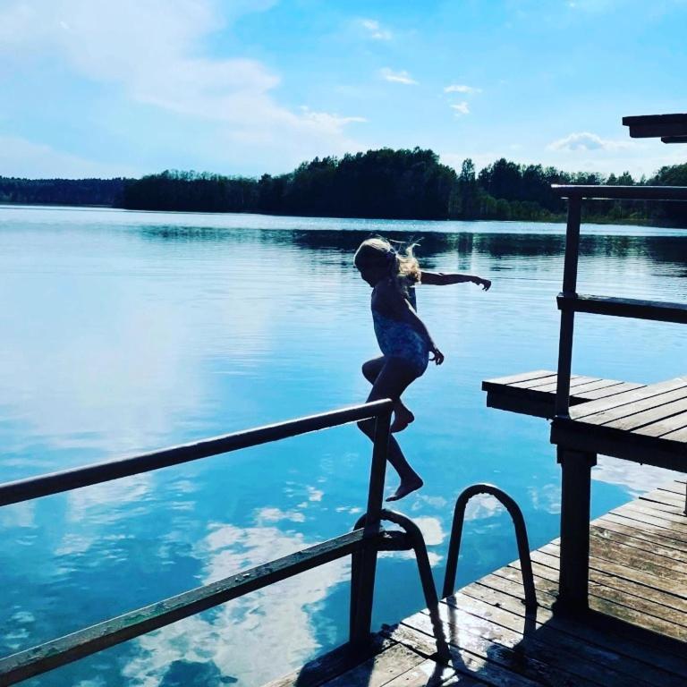 Lake & Library Boutique Hotel اغنالينا المظهر الخارجي الصورة