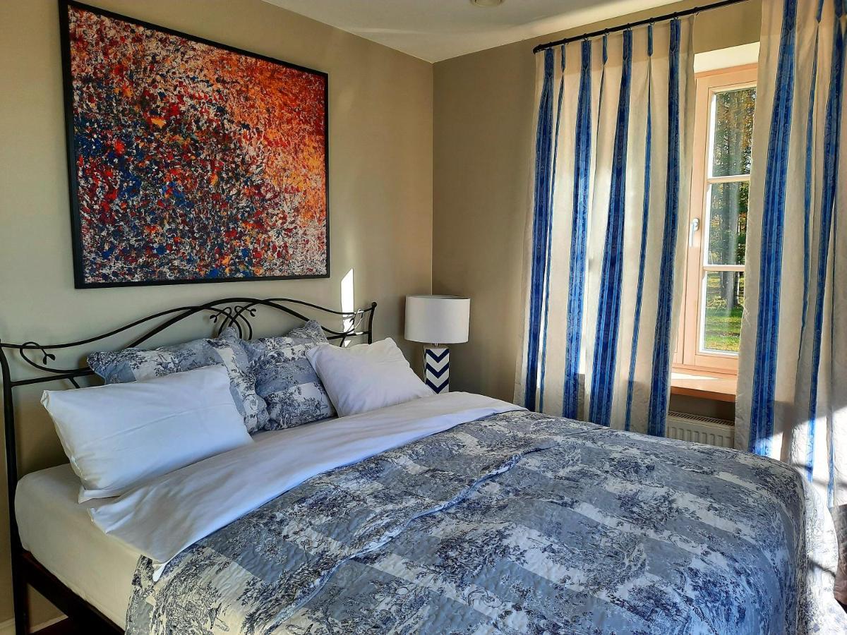 Lake & Library Boutique Hotel اغنالينا المظهر الخارجي الصورة